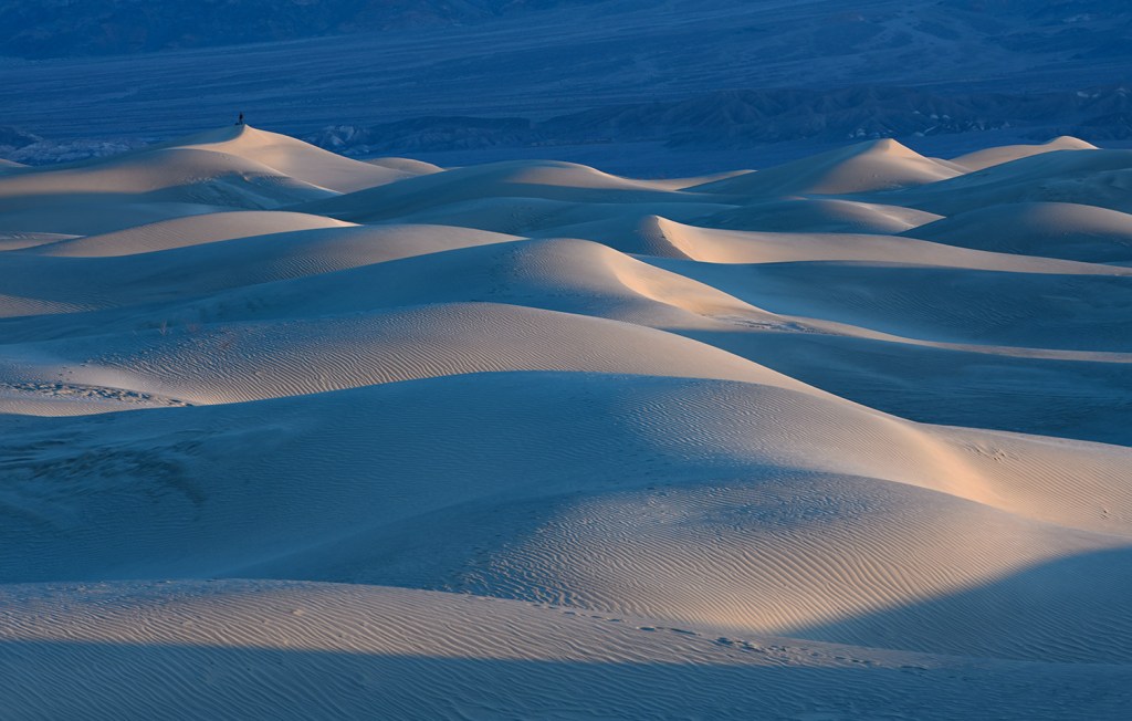 Road-trip: Las Vegas, Valley of Fire, Death Valley and Rhyolite Ghost Town 