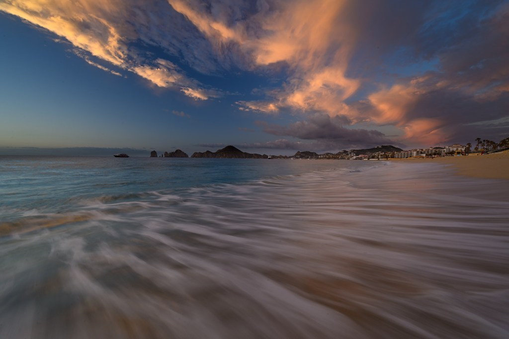 Cabos: Nơi đất liền kết thúc và đại dương bắt&nbsp;đầu